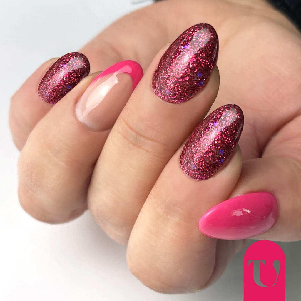 Unghie con Gel UV Led Glitter Fuxia Olografico